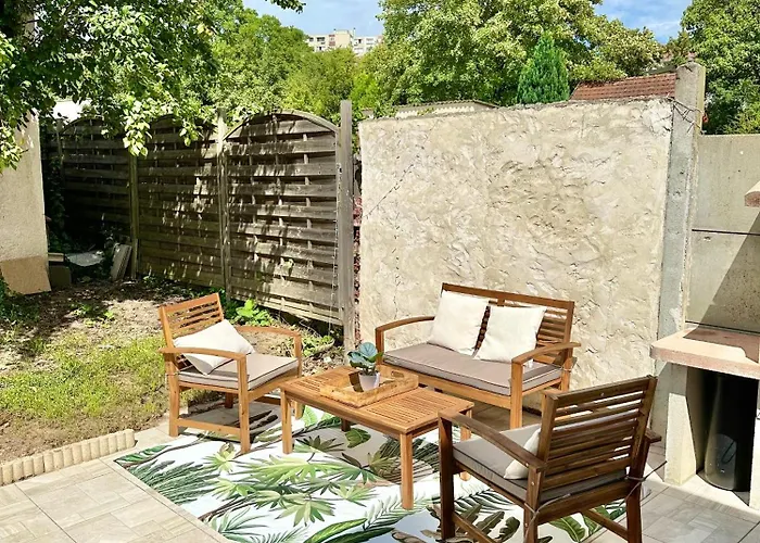 Charmante Maison Mitoyenne *